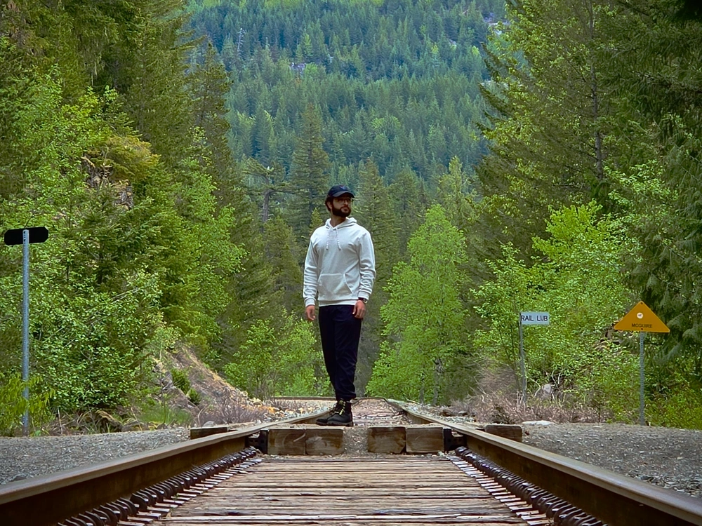 Cofounder: Neal Queen